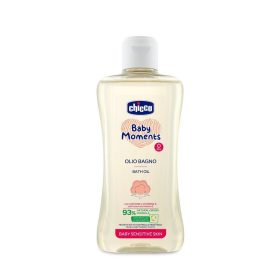   CHICCO Baby Moments Sensitive 93%-os természetes fürdőolaj pamuttal és E-vitaminnal 200 ml