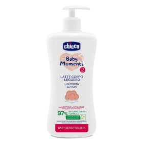   CHICCO Baby Moments Sensitive 97 % természetes testápoló tej adagolóval 500 ml
