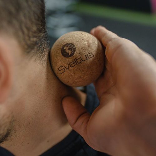 Masszírozó labda parafa Sveltus 6,5 cm