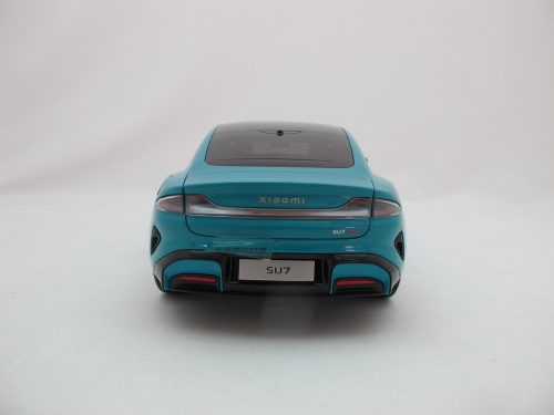 Xiaomi SU7 1/18 Die-cast Model Car Aqua Blue / BHR08KPGL