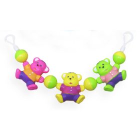 Műanyag kocsicsörgő maci