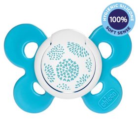   CHICCO Physio Comfort szilikon cumizó fiú - Pöttyök 1 db, 6-16 m