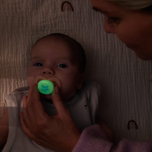 Philips AVENT játszócumi Ultra Start éjszakai 0-2hó lányos 2db